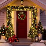 How Christmas Lights Work and How to Decorate With Christmas Lights