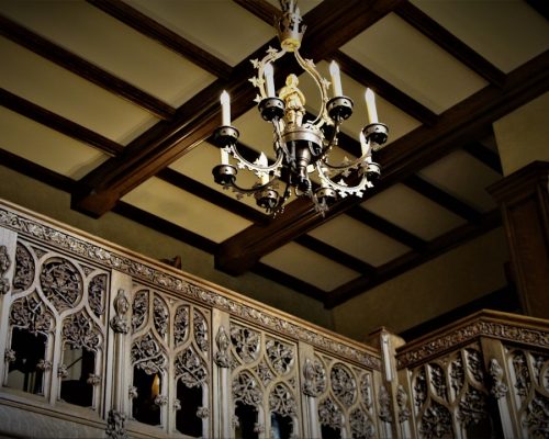 Elegant Mother-of-Pearl Ceiling Lamp: A Luxurious Addition to Your Home