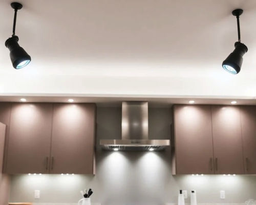 Modern Kitchen Ceiling: Adjustable Recessed Spotlight